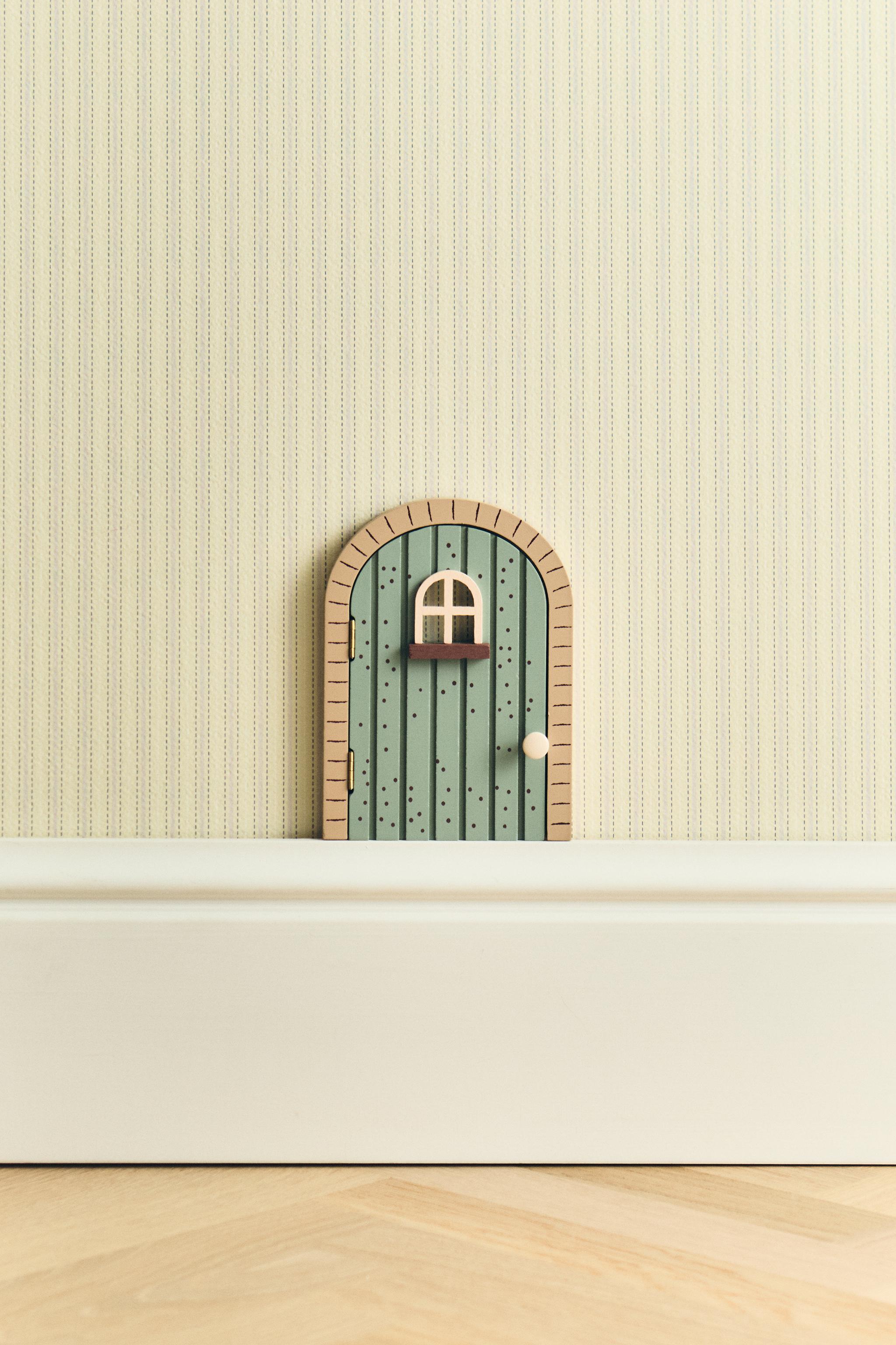 KIDS' MINI MAGIC DOOR